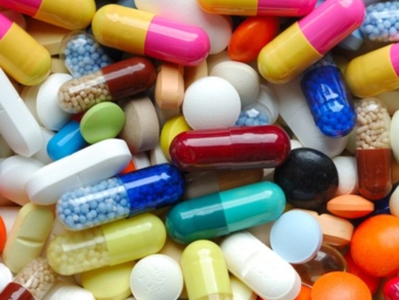 Ein gewaltiger Korruptionsskandal schüttelt gerade Novartis durch
Das Griechenland jetzt so störrisch tut, verstehe ich nicht. Ist vielleicht halt noch ein Pharma - Entwicklungsland.

Novartis gibt  ...