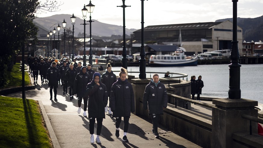 The Swiss team goes for a walk the day after arriving in Dunedin, on Wednesday, July 12, 2023. Team Switzerland will be based in Dunedin for the upcoming FIFA Women&#039;s Soccer World Cup. (KEYSTONE/ ...