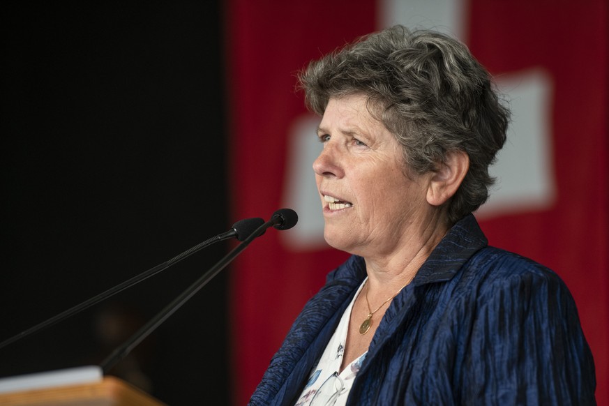 Alice Glauser, Nationalraetin SVP (VD), spricht an der Delegiertenversammlung der Schweizerischen Volkspartei (SVP), in Les Bugnenets, am Samstag, 23. Juni 2018. (KEYSTONE/Patrick Huerlimann)