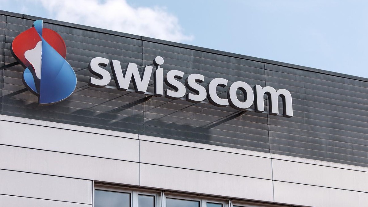 Conflit d'intérêts: un proche de Swisscom à la tête de la Comcom. Martin Bürki, partenaire de longue date de Swisscom, a été nommé à la tête de la Comcom, l'autorité de surveillance des télé ...