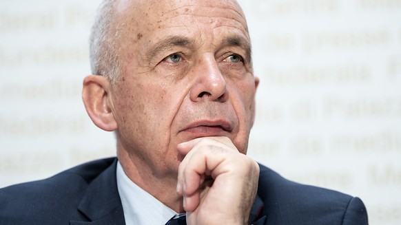 Finanzminister Ueli Maurer kann voraussichtlich auch dieses Jahr einen Milliarden-Überschuss vermelden. (Archivbild)