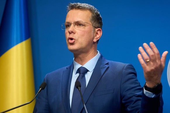 Romanian Minister of Defense Mosteanu Holds Press Briefing, Bucharest, Romania Bucharest, Romania. 2nd Oct, 2025: Ionut Mosteanu, Romanian Minister of Defense, holds a press briefing after cabinet mee ...