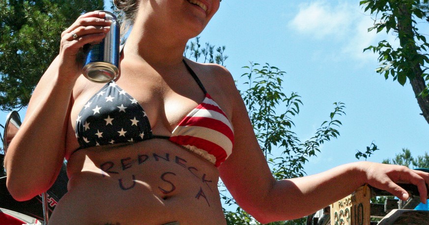Crazy redneck women — photo 9