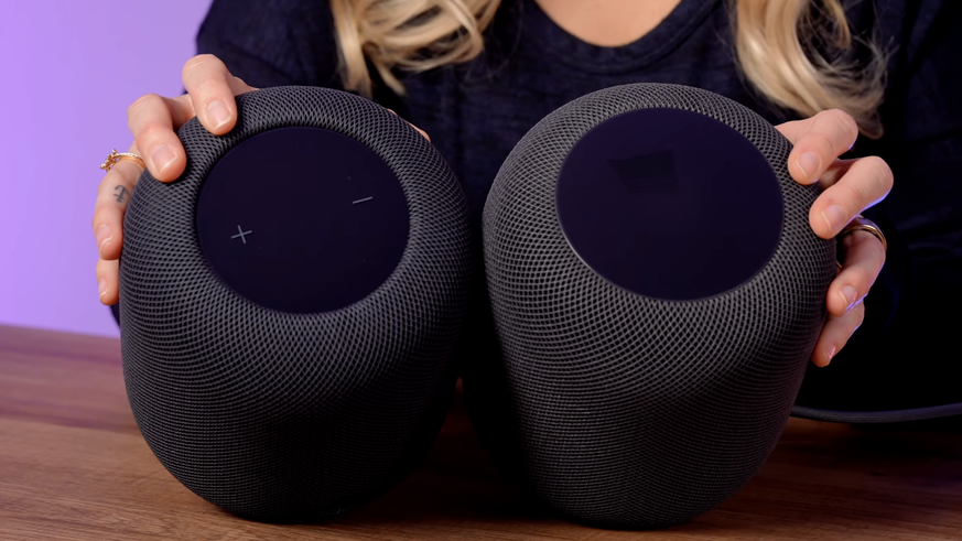 The new HomePod (2023) in a double pack.