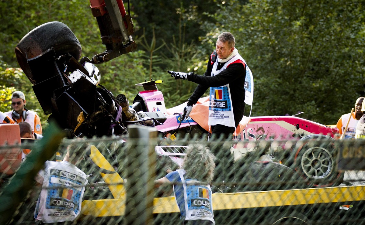 epa07807922 The car wreck of Anthoine Hubert of BWT Arden is removed during the Formula 2 race at the Spa-Francorchamps race track in Stavelot, Belgium, 31 August 2019. the Formula 2 race was stopped  ...