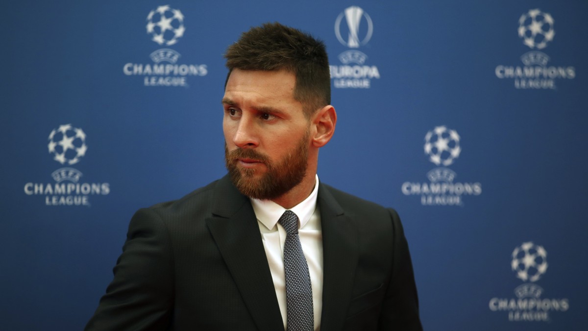 Barcelona's soccer player Lionel Messi poses to the photographers before the UEFA Champions League group stage draw at the Grimaldi Forum, in Monaco, Thursday, Aug. 29, 2019. (AP Photo/Daniel Col ...