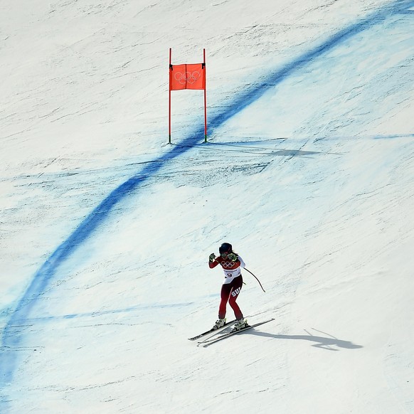 epa06548310 Lara Gut of Switzerland dropped out in the Women&#039;s Downhill race at the Jeongseon Alpine Centre during the PyeongChang 2018 Olympic Games, South Korea, 21 February 2018. EPA/CHRISTIAN ...