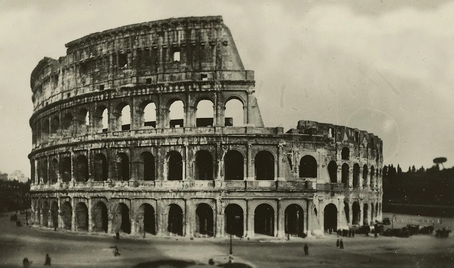 Das bekannteste Amphitheater der Welt: das Colosseum in Rom.
http://doi.org/10.3932/ethz-a-001579309