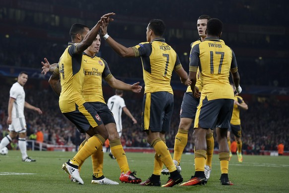 28.09.2016; London; Fussball Champions League - FC Arsenal - FC Basel; Jubel bei Arsenal nach dem Tor zum 1:0 (Christian Pfander/freshfocus)