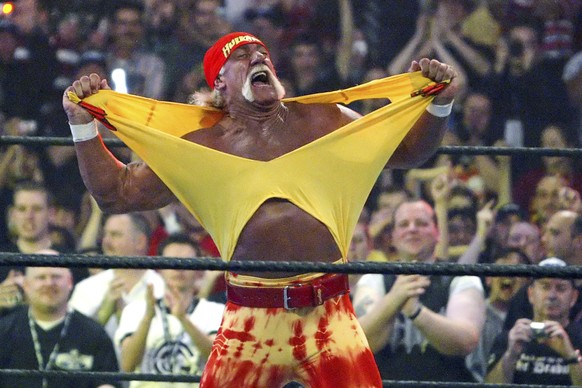 FILE - in this April 3, 2005, file photo, Hulk Hogan fires up the crowd between matches during WrestleMania 21 in Los Angeles. (AP Photo/Chris Carlson, File)
Hogan Greatest Wrestling Moments
