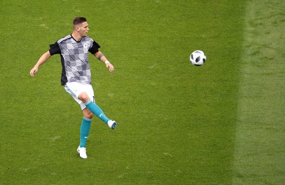 epa06844066 Niklas Suele of Germany warms up prior the FIFA World Cup 2018 group F preliminary round soccer match between South Korea and Germany in Kazan, Russia, 27 June 2018.

(RESTRICTIONS APPLY ...