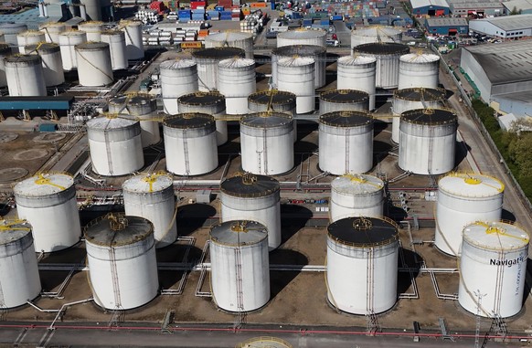 epa12889034 An image made with a drone shows oil gas and fuel storage units at the Navigator Terminal in Grays, Britain, 14 April 2026. Oil prices have risen above 100 US dollars a barrel again as the ...