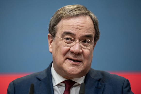 ARCHIV - 05.01.2022, Berlin: Armin Laschet, ehemaliger Ministerpr�sident von Nordrhein-Westfalen, bei einer Pressekonferenz. (zu dpa: �Laschet wird Gastprofessor f�r Politikmanagement in Duisburg�) Fo ...
