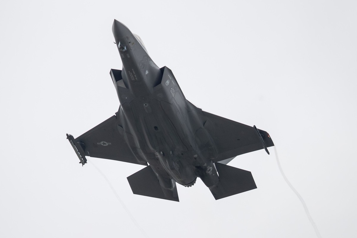 Le Conseil d'Etat va débourser 9,5 milliards de francs pour acheter des F-35A. watson
