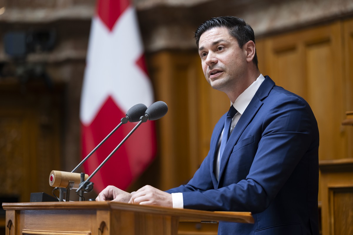Nationalrat Benjamin Giezendanner, SVP-AG, spricht waehrend der Sommersession der Eidgenoessischen Raete, am Mittwoch, 18. Juni 2025 im Nationalrat in Bern. (KEYSTONE/Anthony Anex)