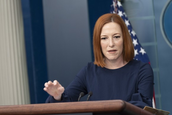 epa09777673 White House Press Secretary Jen Psaki participates in a briefing at the White House in Washington, DC, USA, 22 February 2022. EPA/Chris Kleponis / POOL