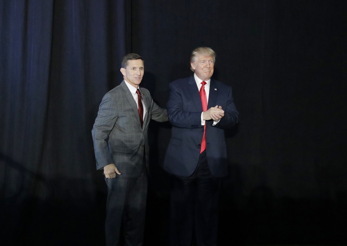 ZUM 1. JAHRESTAG DES WAHLSIEGES VON DONALD TRUMP ZUM 45. PRAESIDENTEN DER VEREINIGTEN STAATEN AM MITTWOCH, 8. NOVEMBER 2017, STELLEN WIR IHNEN FOLGENDES BILDMATERIAL ZUR VERFUEGUNG - Retired Gen. Mich ...