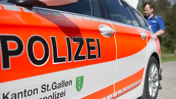 In einer Wohnung in St. Gallen ist am Freitag eine Tote gefunden worden. Die Polizei geht von einem Tötungsdelikt aus. (Themenbild)