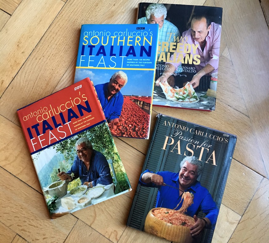 antonio carluccio essen kochen food pasta italienisch italia koch chef kochbuch