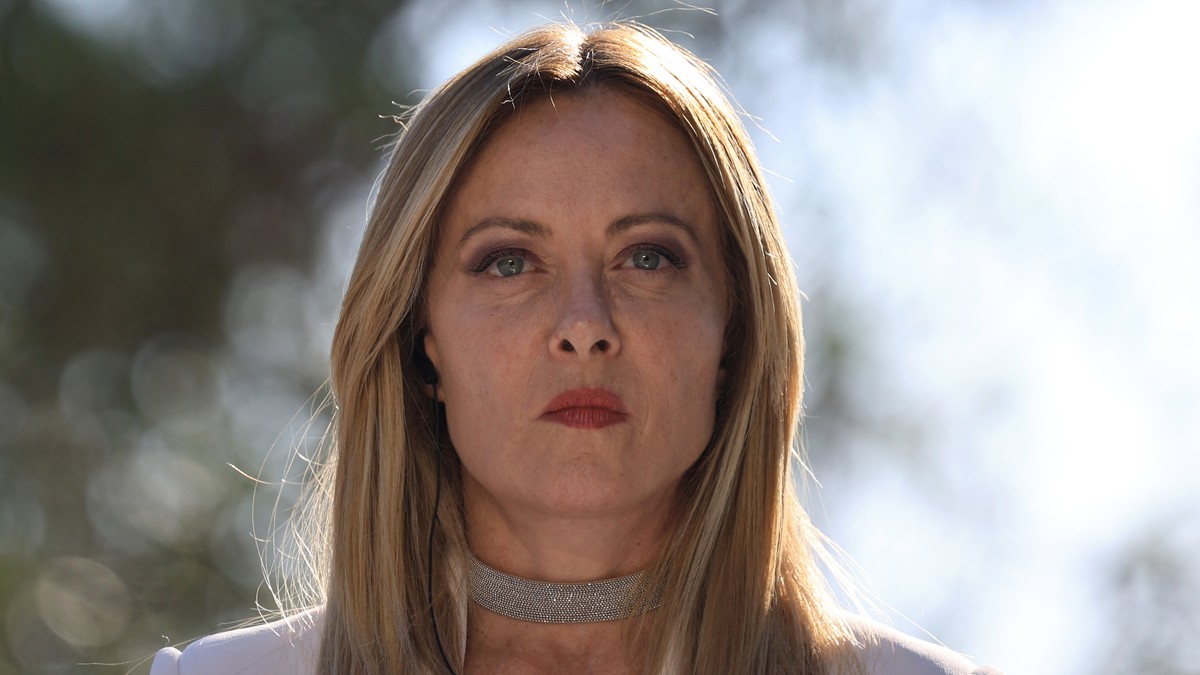 Italian Prime Minister Giorgia Meloni attends a joint press conference with French President Emmanuel Macron as part of a Franco-Italian summit in Antibes, southern France, Thursday, June 25, 2026. (M ...