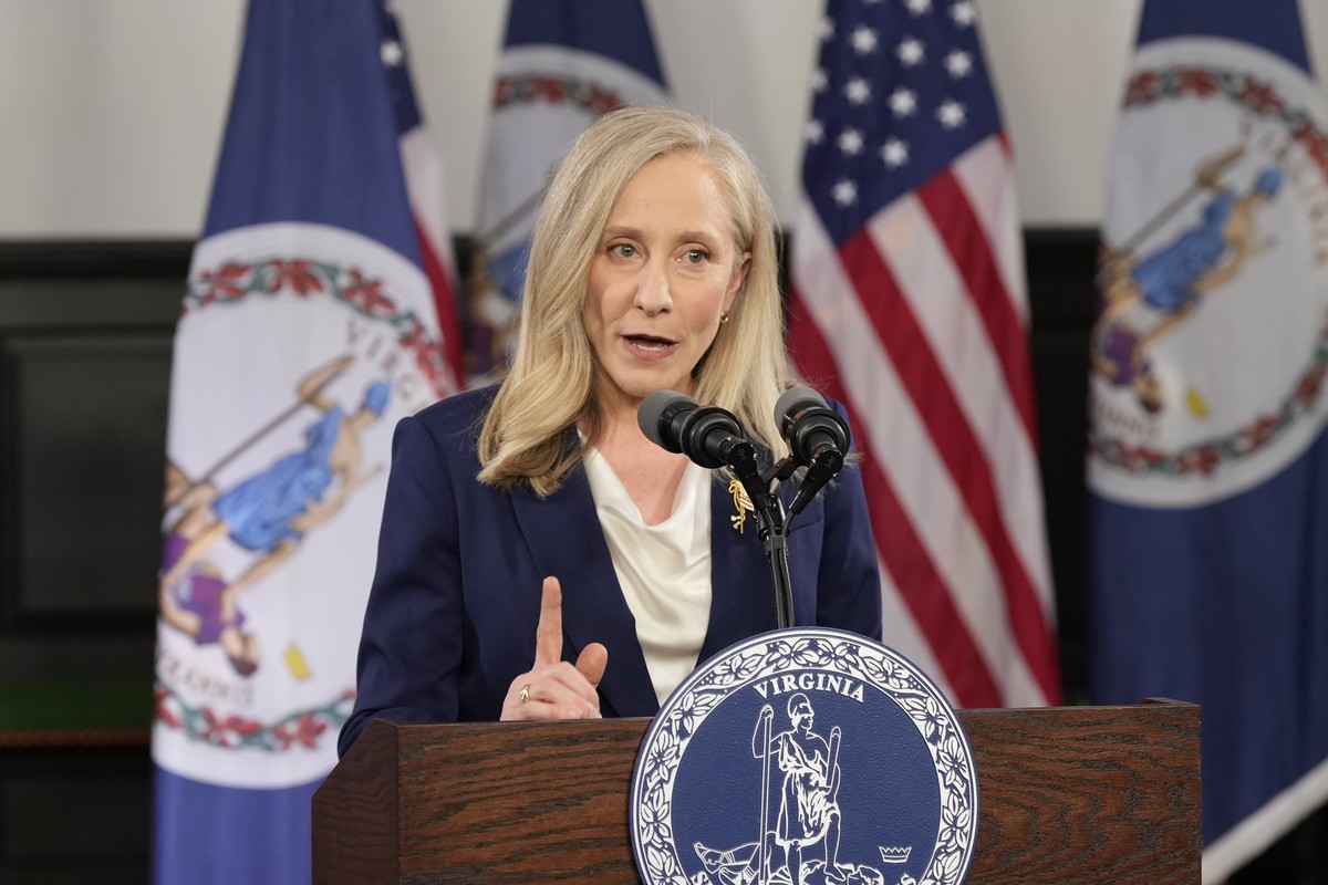 Virginia Gov. Abigail Spanberger delivers the Democratic response to President Donald Trump's State of the Union address Tuesday, Feb. 24, 2026, in Williamsburg, Va. (AP Photo/Steve Helber, Pool) ...