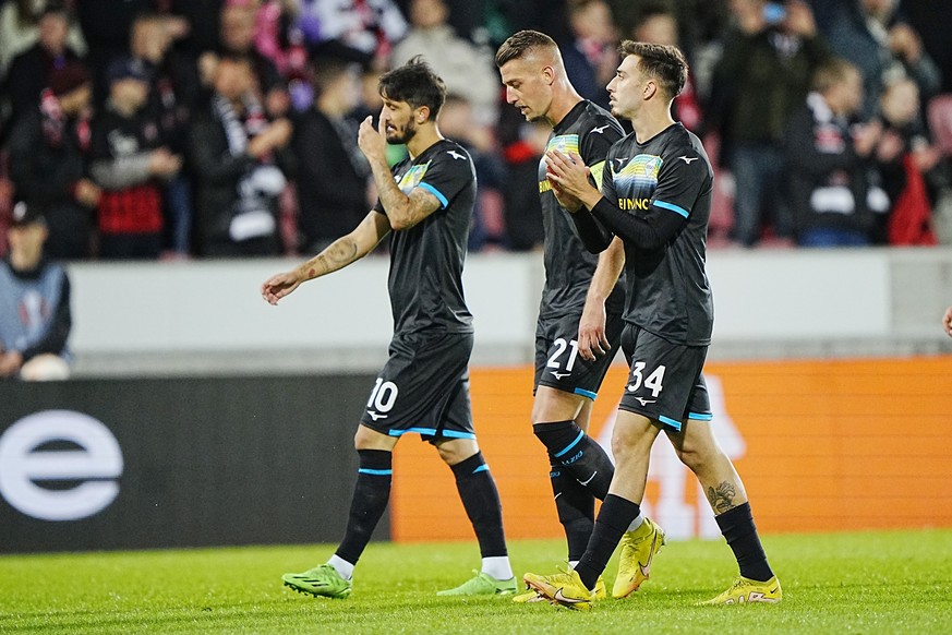From left, Lazio&#039;s Luis Alberto, Sergej Milinkovic-Savic and Mario Gila Fuentes walk off the pitch after the Europa League Group F soccer match between FC Midtjylland and Lazio at MCH Arena in He ...