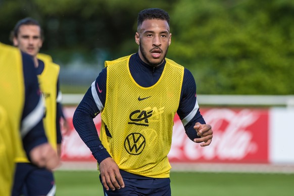 epa09231992 French national soccer team player Corentin Tolisso attends his team&#039;s training session in Clairefontaine-en-Yvelines, outside Paris, France, 27 May 2021. The French team is preparing ...