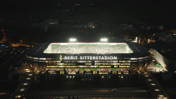 Das St.Galler Stadion mit dem Schriftzug Berit Sitterstadion.
