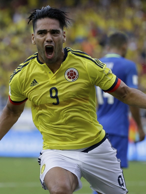 Colombia&#039;s Radamel Falcao Garcia celebrates after scoring a goal against Brazil during a 2018 World Cup qualifying soccer match in Barranquilla, Colombia, Tuesday, Sept. 5, 2017.(AP Photo/Ricardo ...