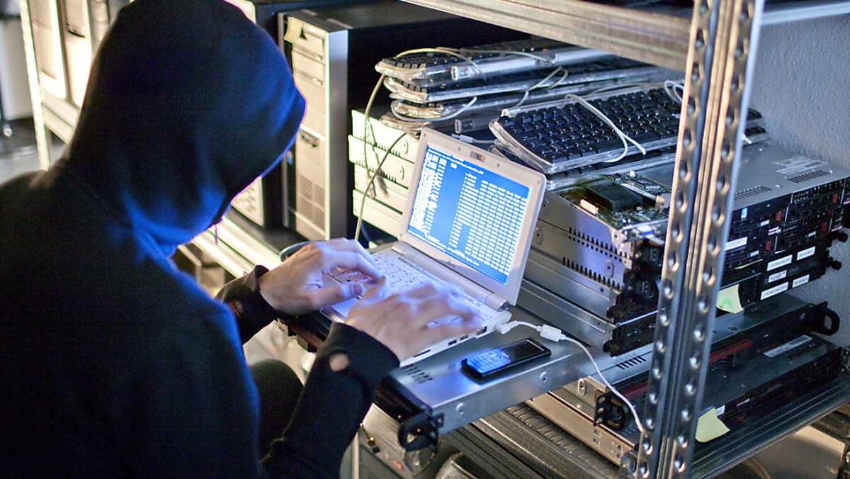 Über die Zuger Firma Crypto sollen ausländische Geheimdienste Staaten abgehört haben. Der Bundesrat hat aufgrund von Recherchen der "Rundschau" eine Untersuchung veranlasst. (Symbolbild)