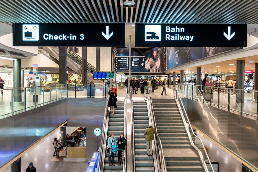 Der Flughafen Zürich ist ideal an den ÖV angeschlossen.