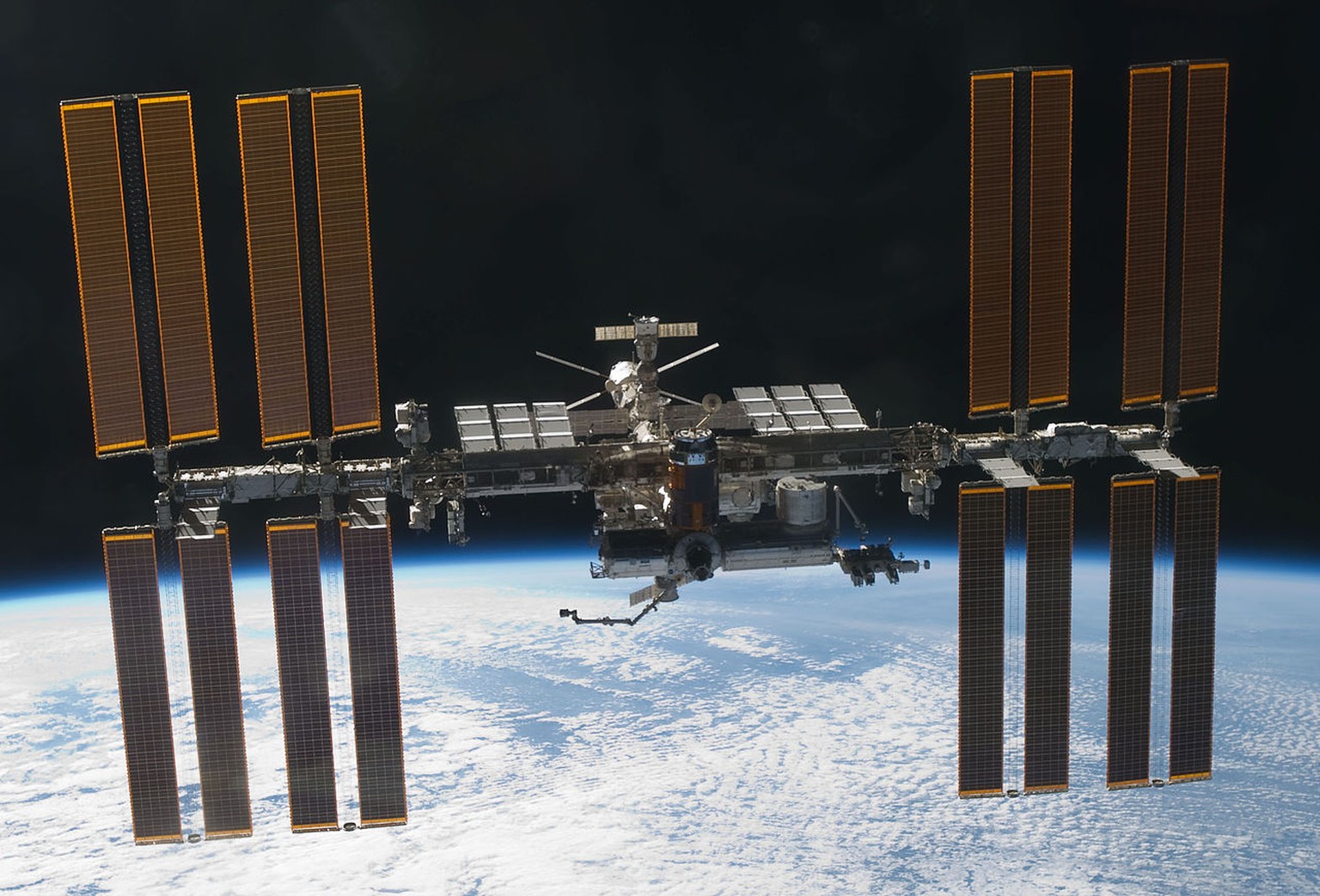Seit 20 Jahren Sind Raumfahrer Auf Der Iss Watson