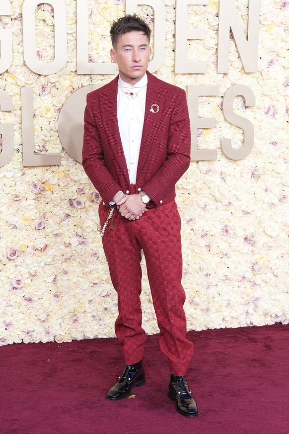 epa11063287 Irish actor Barry Keoghan arrives for the 81st annual Golden Globe Awards ceremony at the Beverly Hilton Hotel in Beverly Hills, California, USA, 07 January 2024. Artists in various film a ...