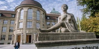 Weshalb die «Weltwoche» den Historiker Philipp Sarasin abschiessen will