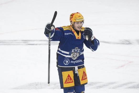 Zug&#039;s PostFinance Top Scorer Marc Michaelis, during the preliminary round game of National League Swiss Championship 2023/24 between HC Lugano and EV Zug at the ice stadium Corner Arena, Sunday,  ...