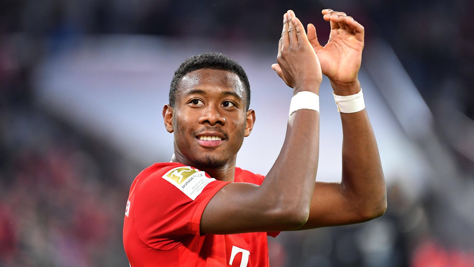 David ALABA Bayern Muenchen koennte den FC Bayern verlassen. Archivfoto: David ALABA Bayern Muenchen, Gestik, klatscht Applaus, Einzelbild,angeschnittenes Einzelmotiv,Portraet,Portrait,Portr t. Fussba ...