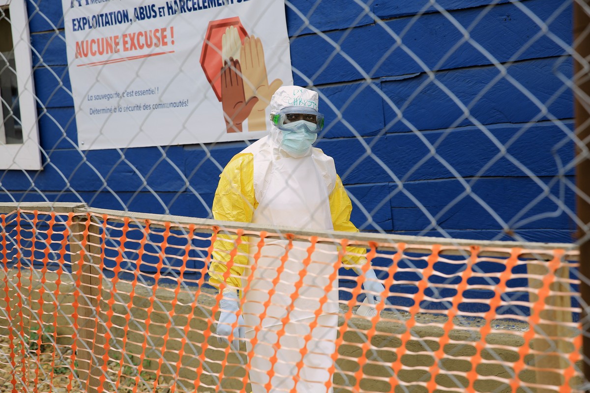 A healthcare worker walks through a treatment center for Ebola patients in Beni, North Kivu province, eastern Congo, Wednesday, Oct. 7, 2026. (AP Photo/Sebastien Kitsa Musayi)
Congo Ebola