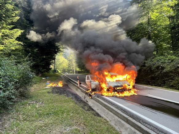 Maienfeld: Auto vollständig ausgebrannt