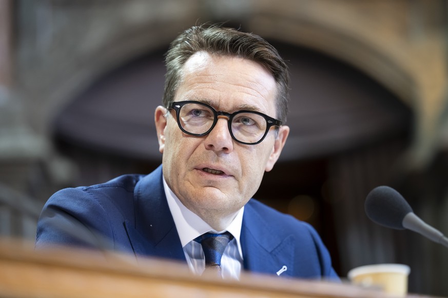 Staenderat Benedikt Wuerth, Mitte-SG, spricht in der Debatte "24.092 Wahrung der schweizerischen Neutralitaet (Neutralitaetsinitiative)? waehrend der Sommersession der Eidgenoessischen Raete, am  ...