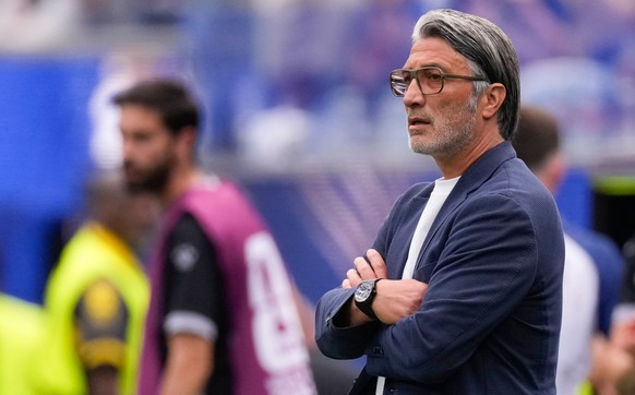 Switzerland head coach Murat Yakin reacts during the World Cup Group B soccer match against Bosnia in Inglewood, Calif., near Los Angeles, Thursday, June 18, 2026. (AP Photo/Mark J. Terrill)
Murat Yak ...