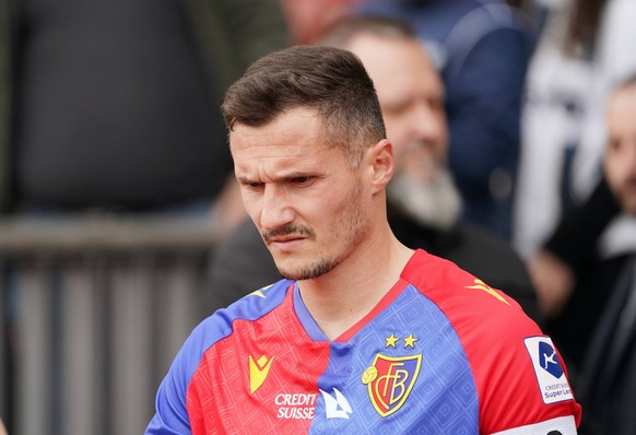 Foto Manuel Geisser 08.04.2023 Fussball Superleague Herren Saison 20212/2023 FC Zuerich - FC Basel 1:1 . Taulant Xhaka FC Basel Gestik Aktion Einzelbild *** Photo Manuel Geisser 08 04 2023 football su ...