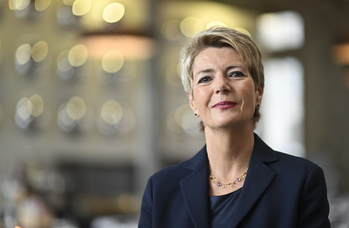 CAPTION CORRECTION: KORRIGIERT DATUM - Bundesraetin Karin Keller-Sutter, aufgenommen am Freitag, 8. April 2022, in St. Gallen. Die Bundesraetin hatte die Medien zu einem informellen "Werkstattges ...
