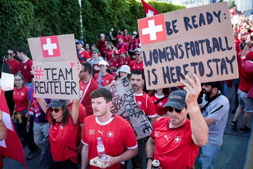 Geneva, Switzerland, July 10th 2025: Switzerland fans before the UEFA Womens EURO 2025 Group A match between Finland and Switzerland at Stade de Geneve in Geneva, Switzerland. Pedro Porru / SheKicks / ...