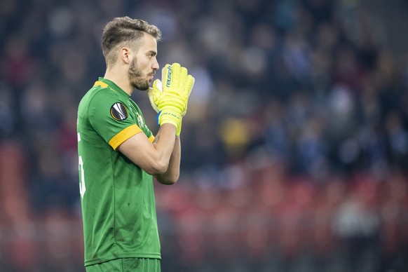 Zurich&#039;s Goalie Yanick Brecher reacts during the UEFA Europa League group stage soccer match between Switzerland&#039;s FC Zurich and Italian&#039;s SSC Neapel at the Letzigrund stadium in Zurich ...