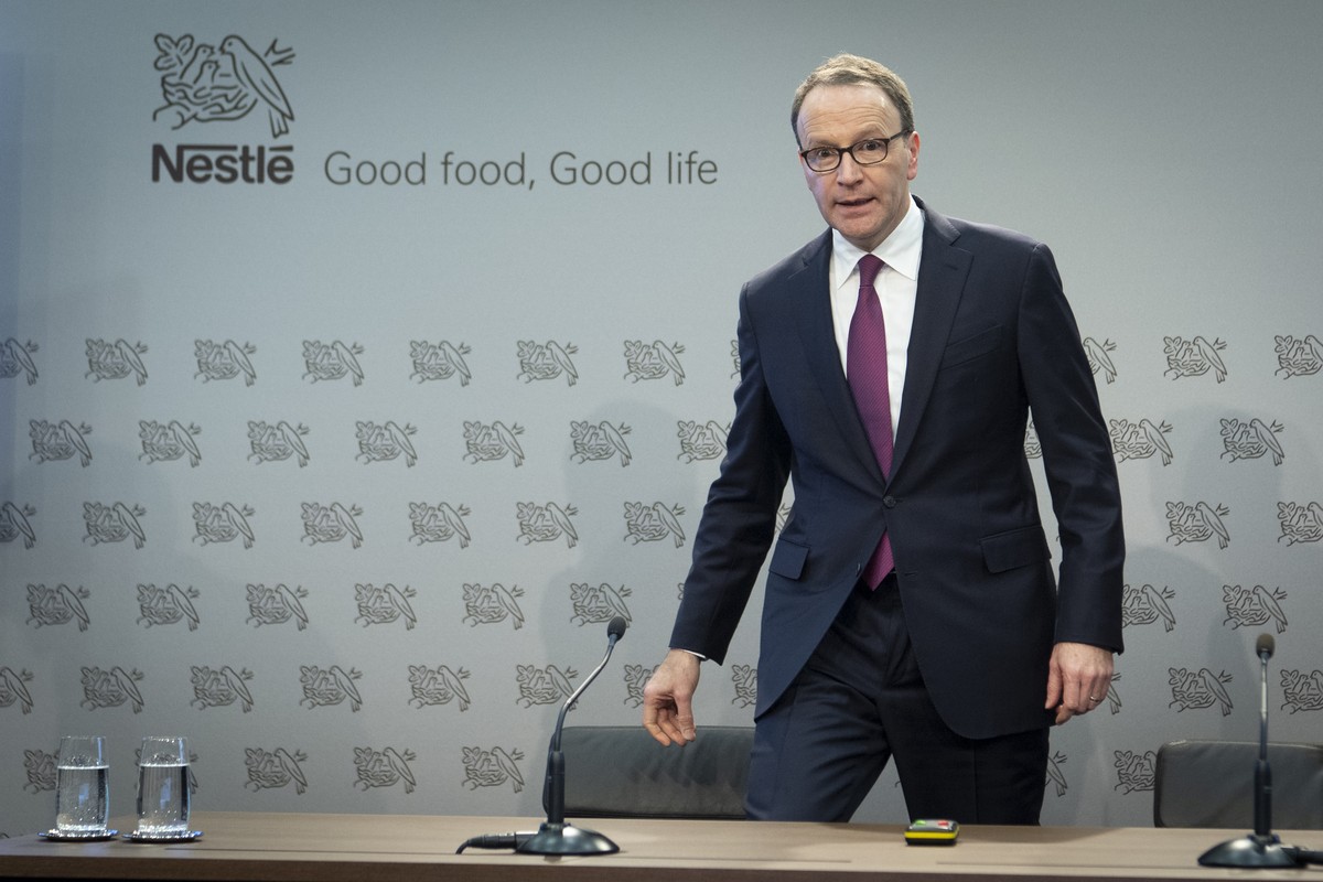 Nestle's CEO Ulf Mark Schneider arrives for the 2019 full-year results press conference of the food and drinks giant Nestle, in Vevey, Switzerland, Thursday, February 13, 2020. (KEYSTONE/Laurent  ...
