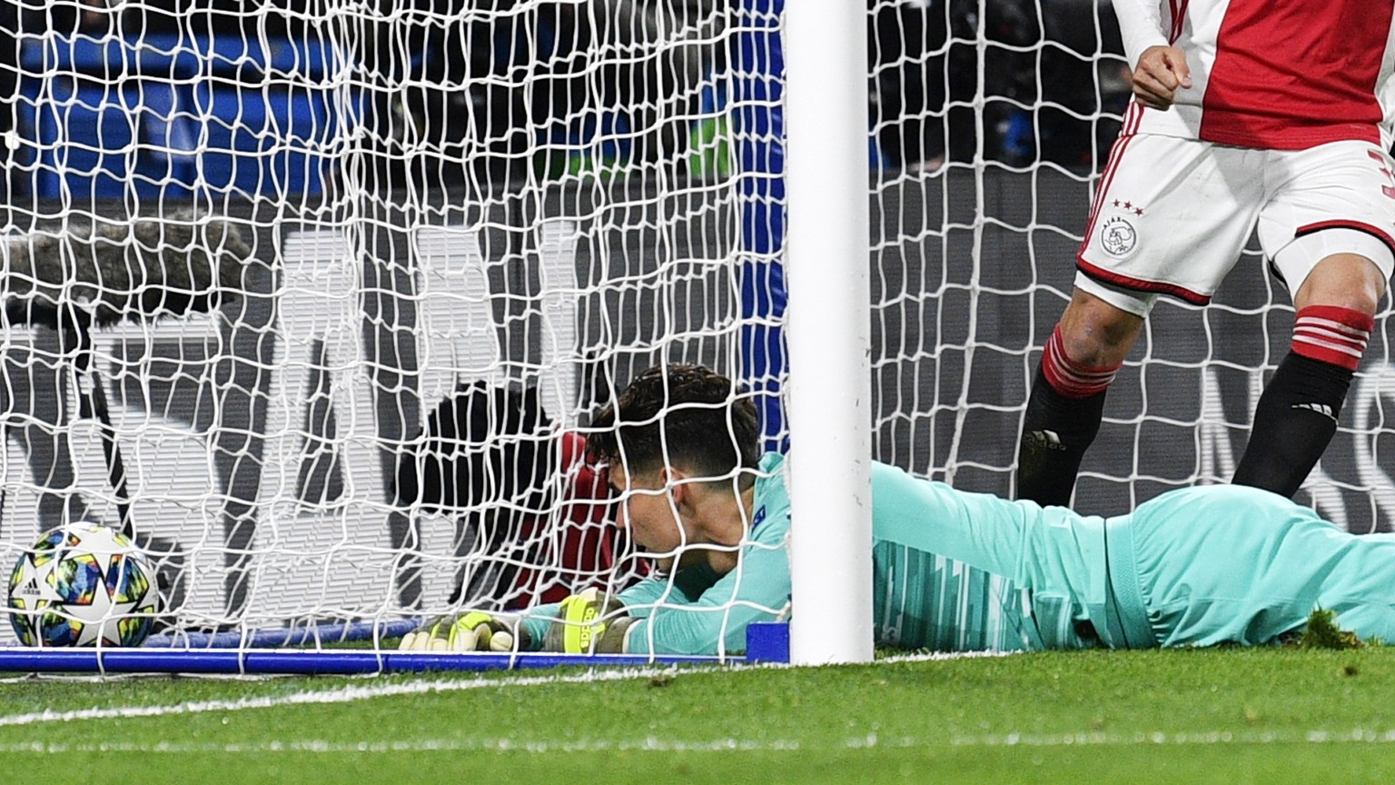 epa07975073 Goalkeeper Kepa of Chelsea is beaten as Ajax score their third goal during the UEFA Champions League Group H match between Chelsea FC and Ajax Amsterdam in London, Britain, 05 November 201 ...