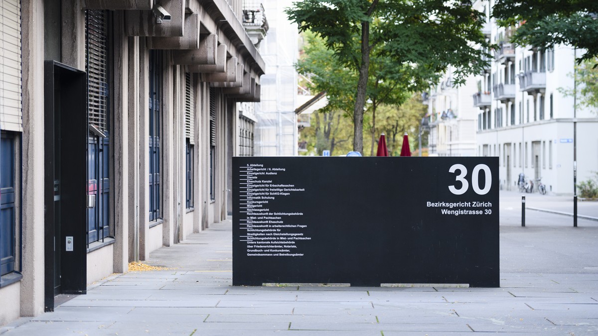 Das Gebaeude des Bezirksgerichts an der Wengistrasse 30 in Zuerich fotografiert am 3. Oktober 2016 in Zürich. (KEYSTONE/Manuel Lopez)
