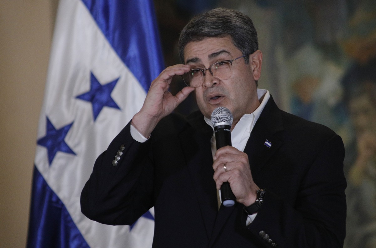 FILE - Honduran President Juan Orlando Hernandez speaks during a press conference at the Presidential House in Tegucigalpa, Honduras, March 24, 2021. Sen. Robert Menendez (D-N.J.), chairman of the Sen ...
