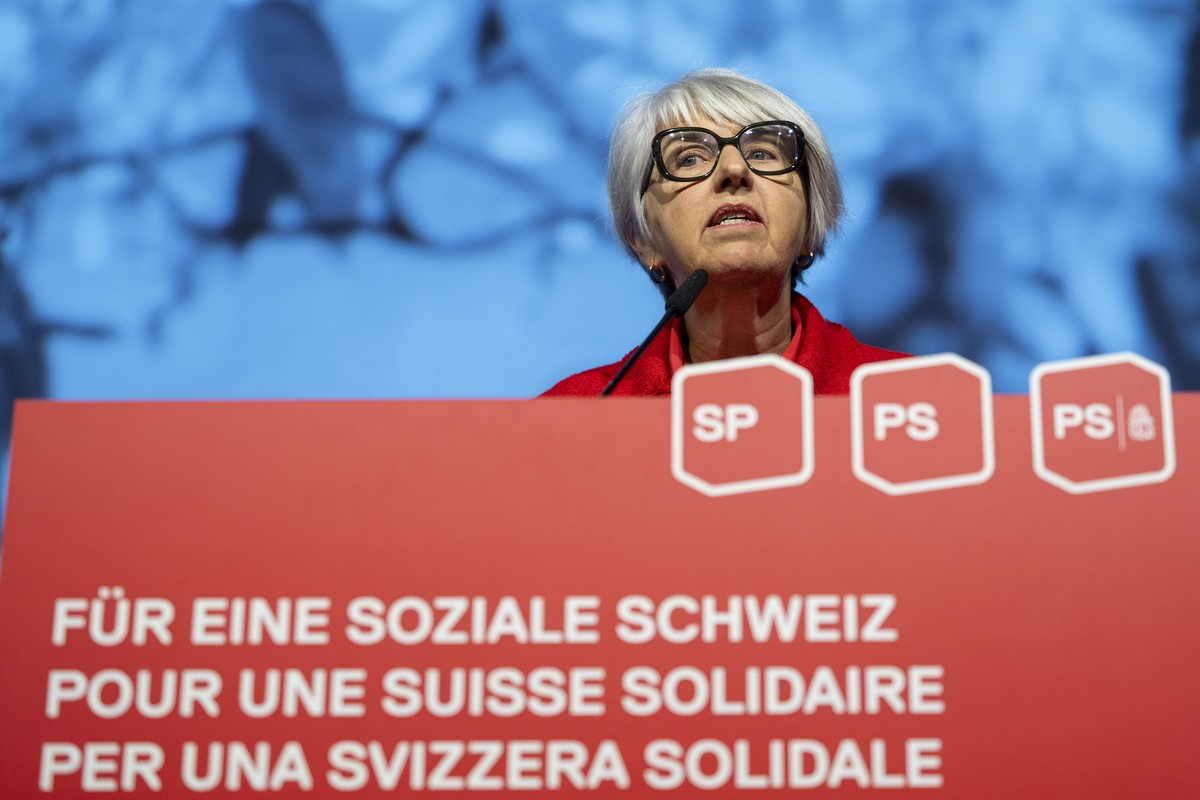 Bundesraetin Elisabeth Baume-Schneider spricht an der Delegiertenversammlung der SP Schweiz, am Sonntag, 18. Oktober 2026 in Thun. (KEYSTONE/Peter Schneider)
