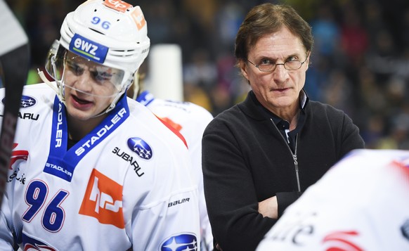 Zuerichs Cheftrainer Arno Del Curto, beim Eishockey-Qualifikationsspiel der National League A zwischen dem HC Davos und den ZSC Lions, am Samstag, 23. Februar 2019, in der Vaillant Arena in Davos. (KE ...